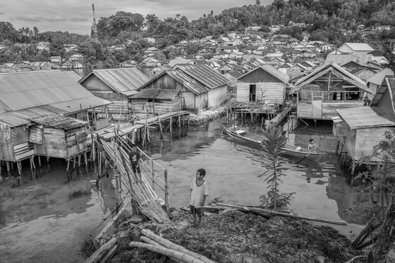 Indonesien - Sulawesi - Pulau Banggai Laut, Gong Gong