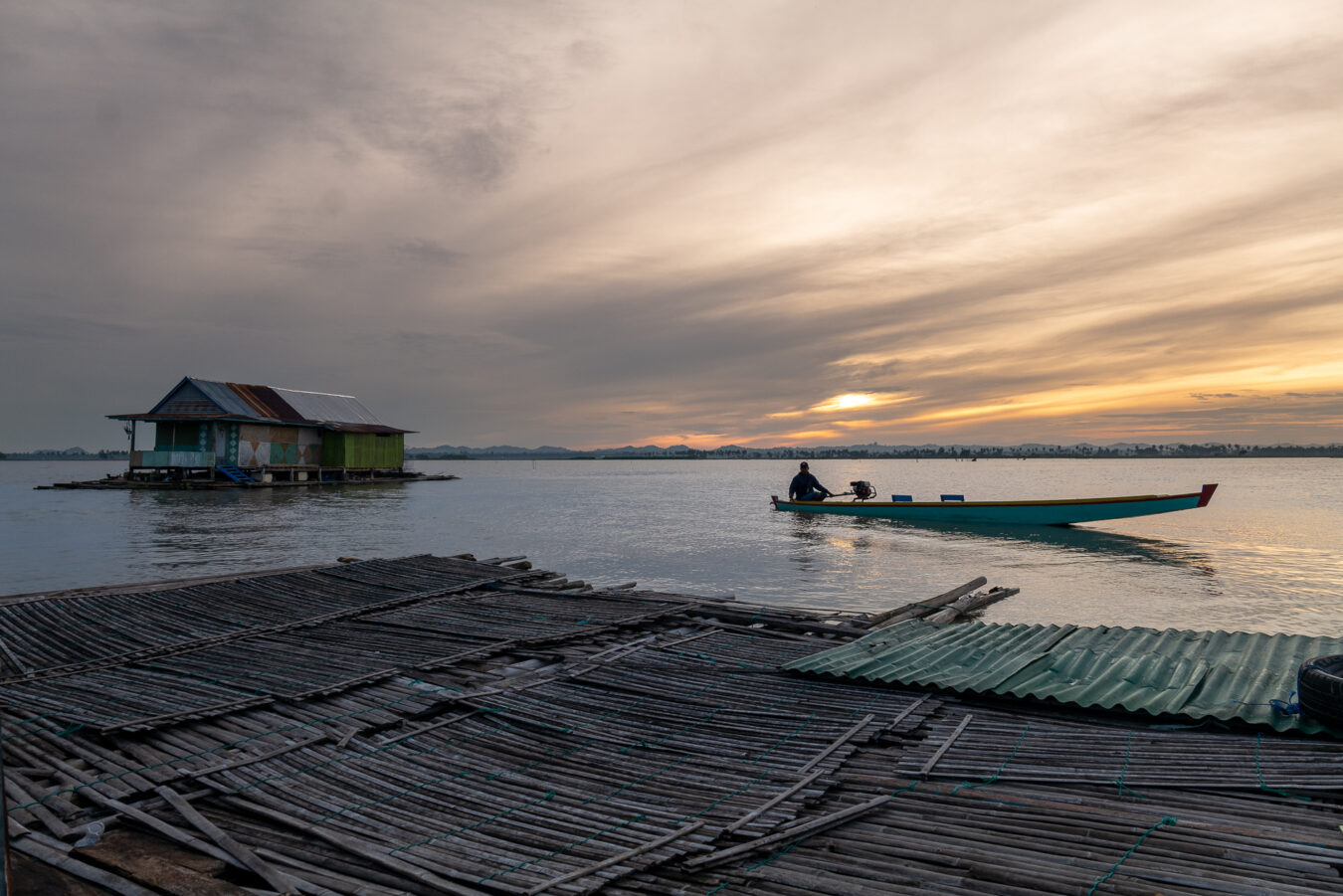 Sulawesi - Sengkang Lake Tempe