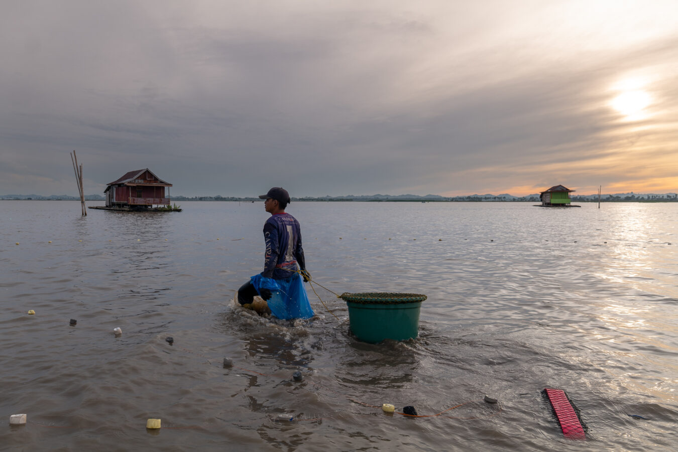 Sulawesi - Sengkang Lake Tempe
