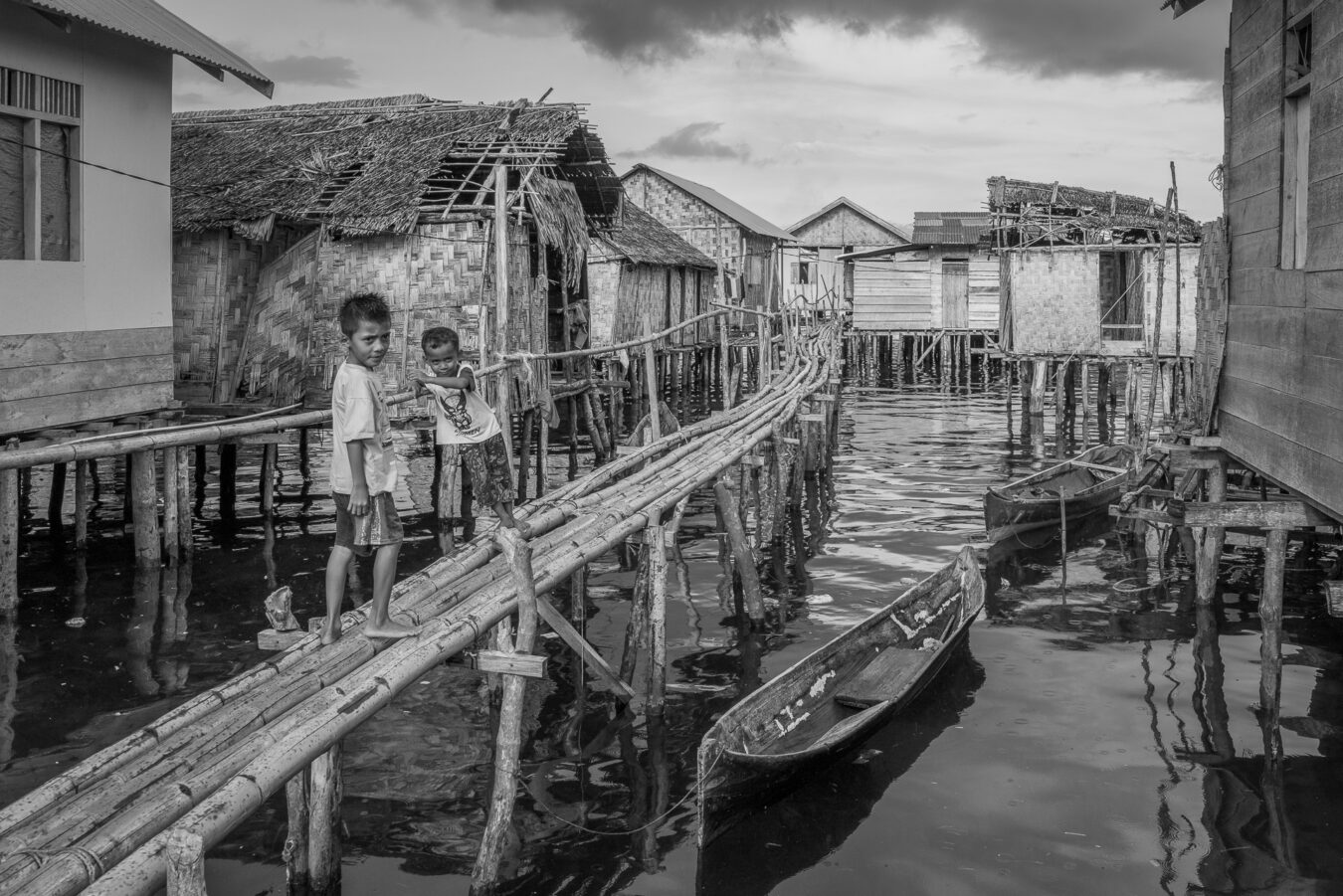 Indonesien - Sulawesi - Pulau Banggai Laut, Popisi