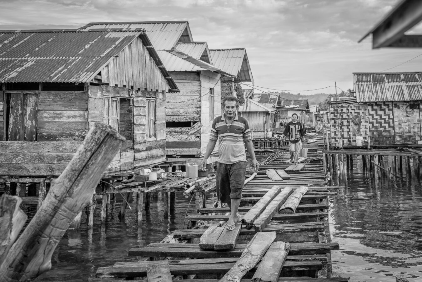 Indonesien - Sulawesi - Pulau Banggai Laut, Popisi