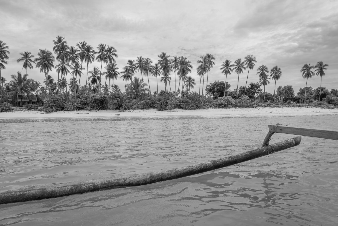 Indonesien - Sulawesi - Pulau Banggai Laut, Long Beach