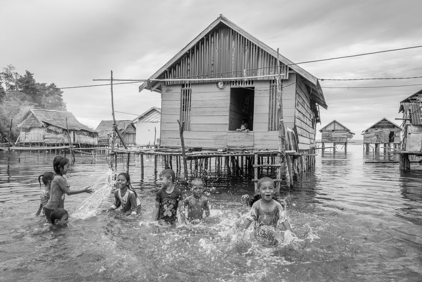 Indonesien - Sulawesi - Pulau Banggai Laut, Gong Gong