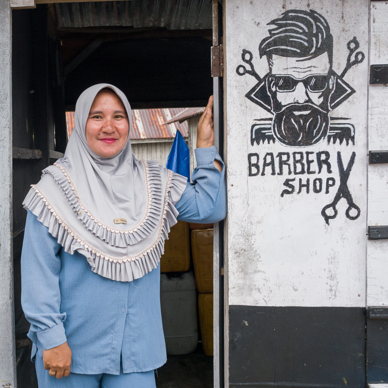 Indonesien - Sulawesi - Pulau Banggai Laut, Gong Gong